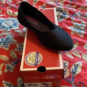 Skechers ladies Bewitch black flats